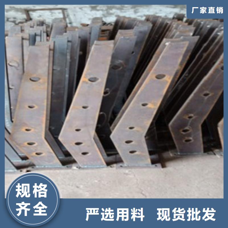 不銹鋼復(fù)合管不銹鋼橋梁防護(hù)欄桿廠家滿足客戶所需