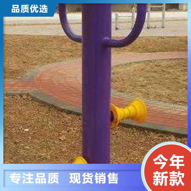 健身器材_人造草坪細(xì)節(jié)展示