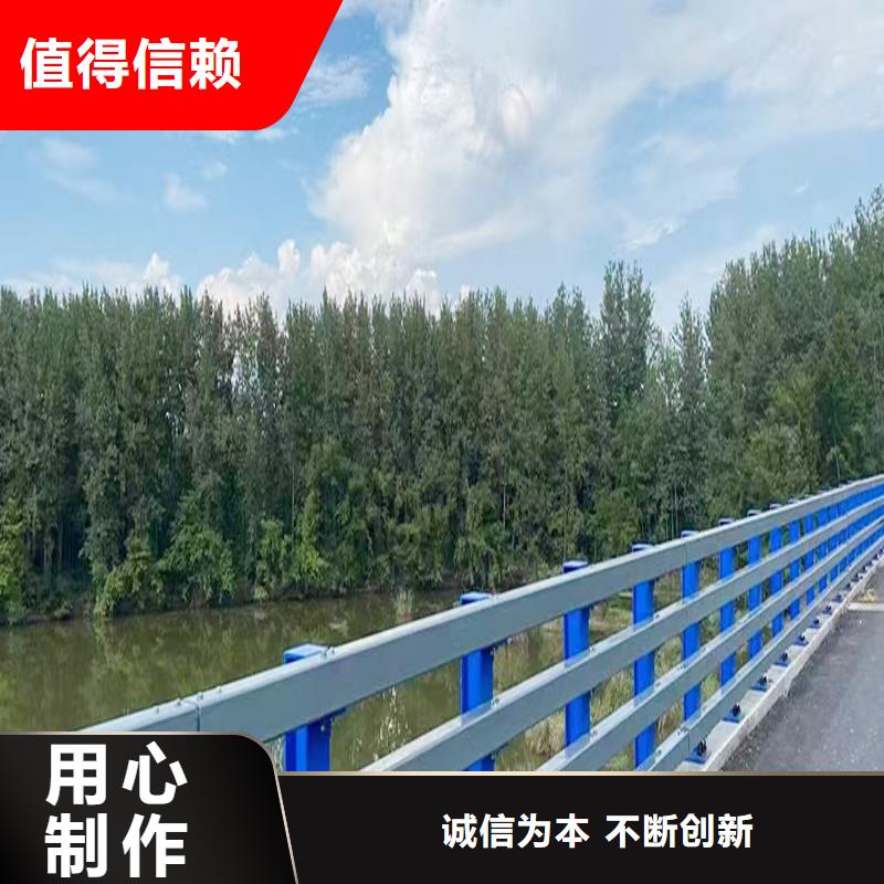 生產(chǎn)防撞燈光護(hù)欄多年廠家可靠實(shí)力廠商防撞燈光護(hù)欄
