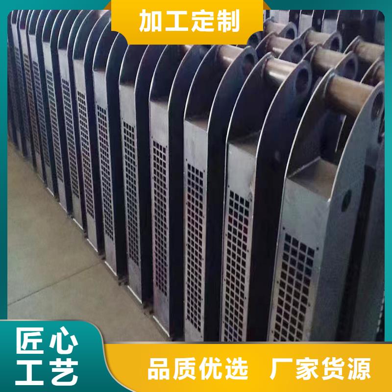 生產(chǎn)鋁合金燈光護欄專注產(chǎn)品質(zhì)量與服務(wù)制造廠家不銹鋼燈光護欄
