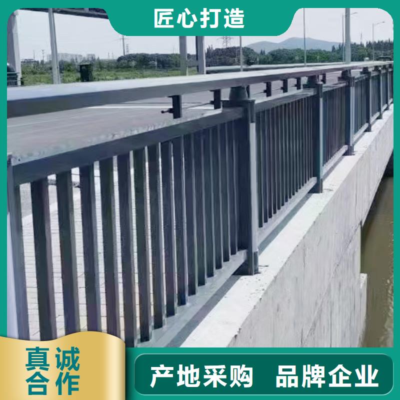 生產(chǎn)湖邊燈光護(hù)欄以質(zhì)量求生存廠家直銷不銹鋼燈光護(hù)欄